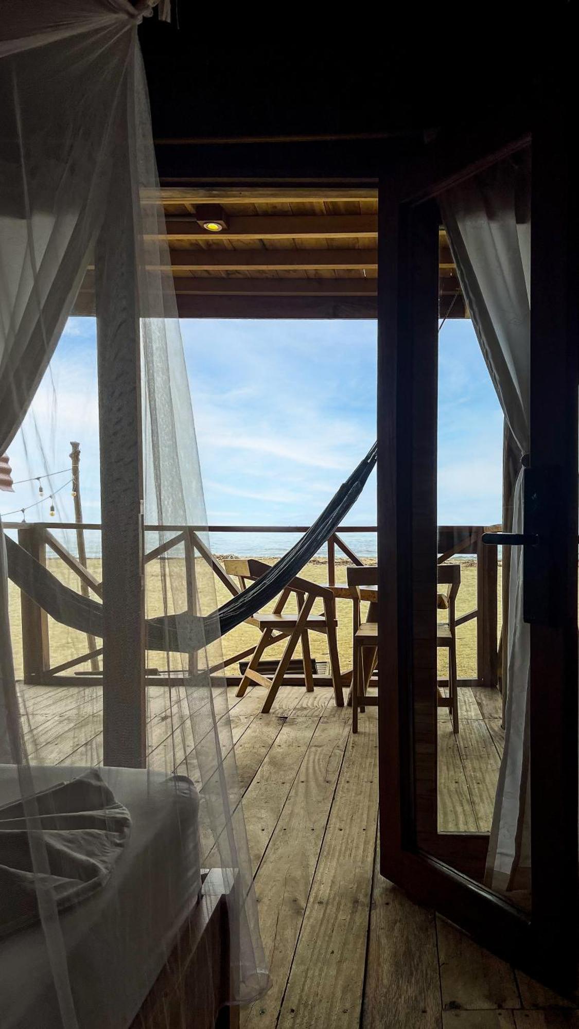 Hostal Mocambo Beach Guachaca Bagian luar foto