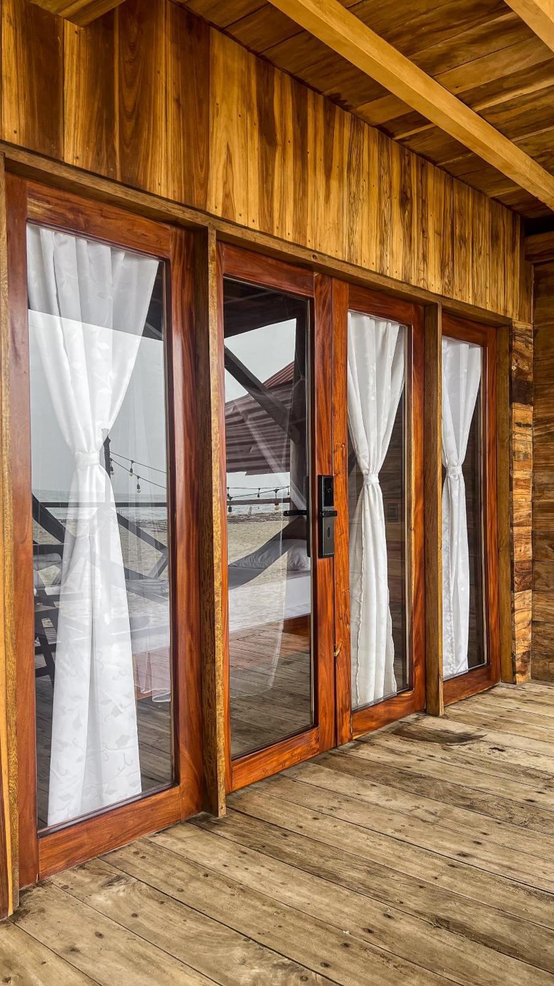 Hostal Mocambo Beach Guachaca Bagian luar foto