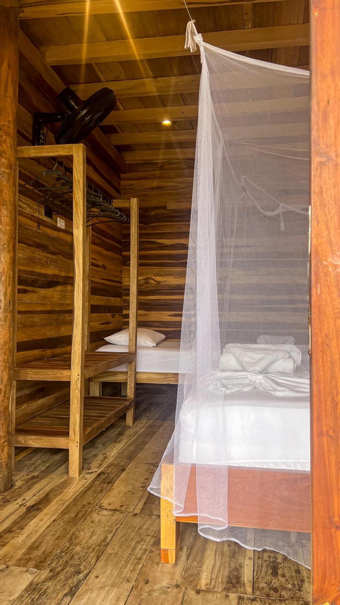 Hostal Mocambo Beach Guachaca Bagian luar foto