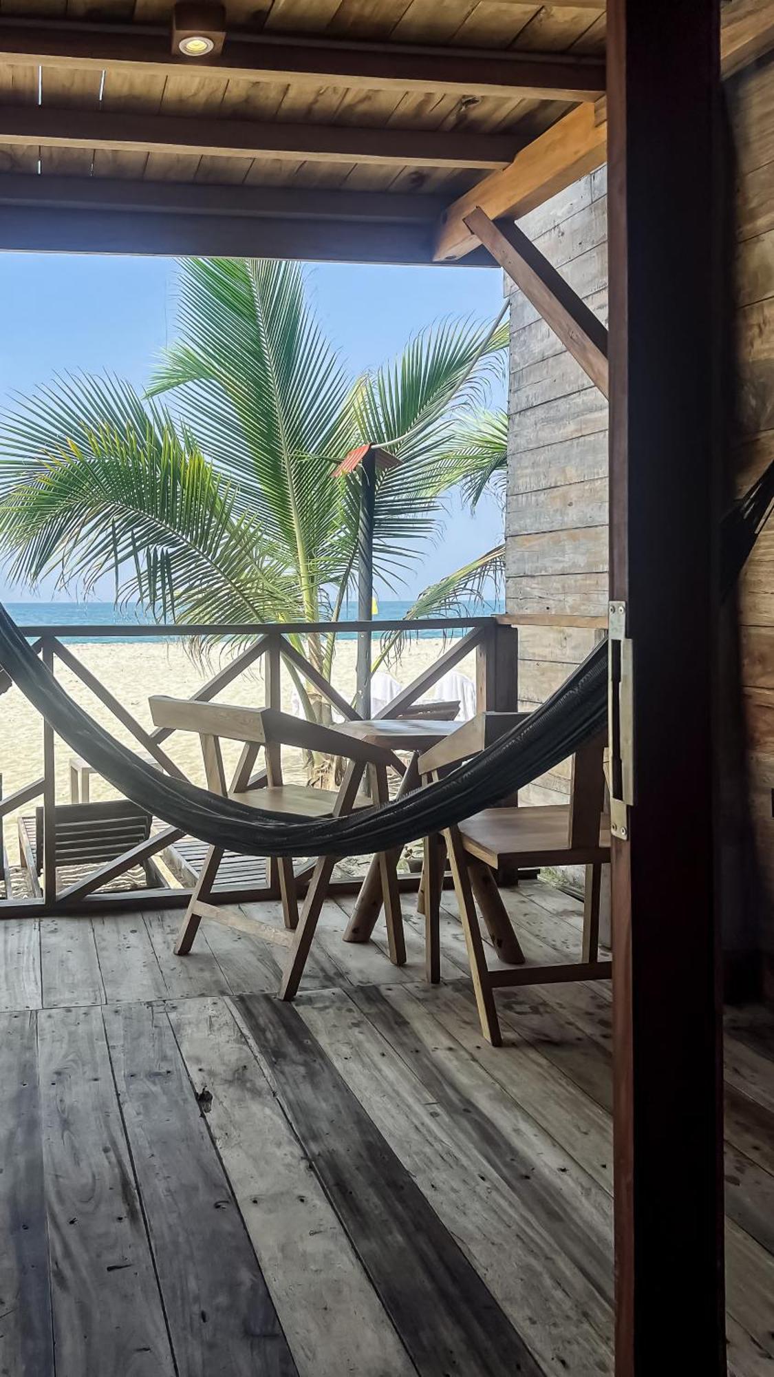 Hostal Mocambo Beach Guachaca Bagian luar foto
