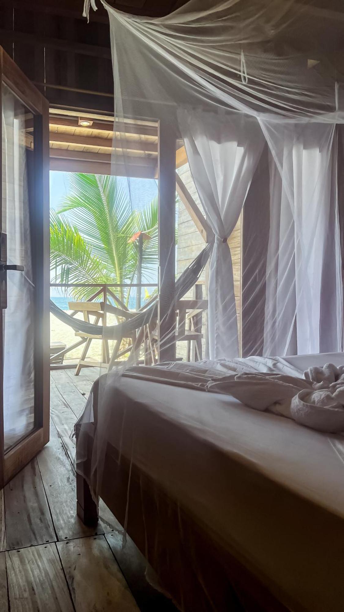Hostal Mocambo Beach Guachaca Bagian luar foto