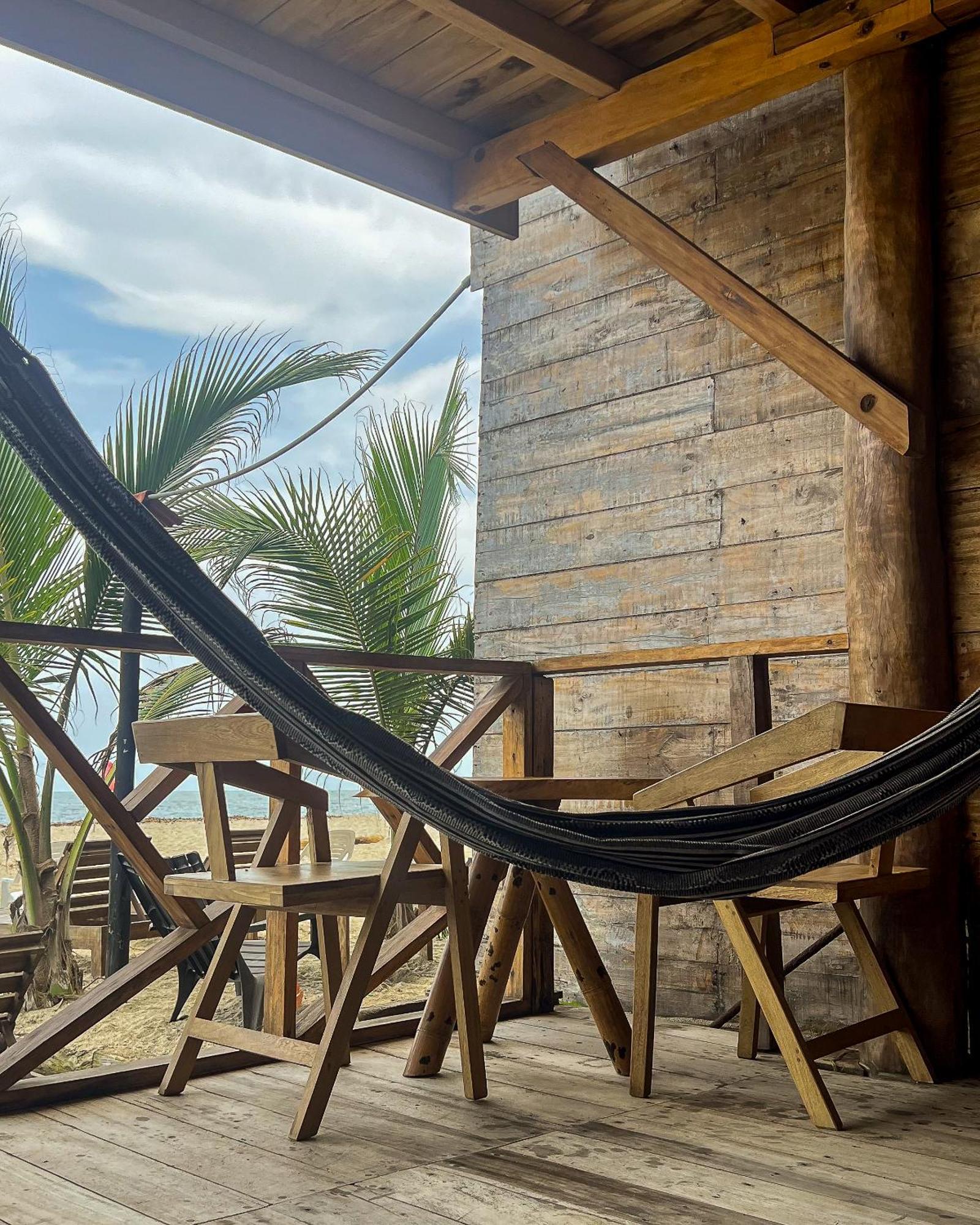 Hostal Mocambo Beach Guachaca Bagian luar foto